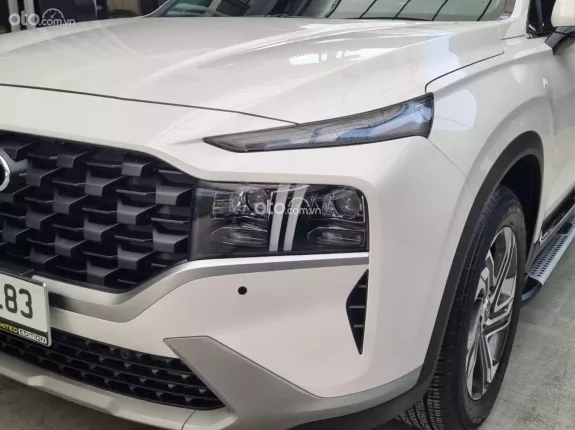 Hyundai Santa Fe 2.4L Xăng Tiêu chuẩn 2022 - Odo 3 vạn, cực đẹp, hỗ trợ góp