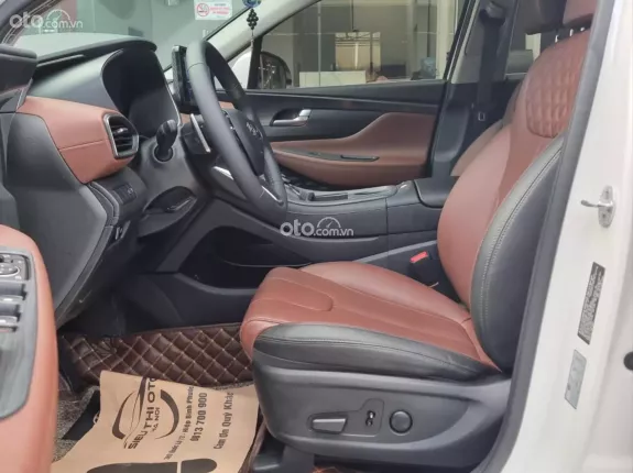 Hyundai Santa Fe 2.4L Xăng Tiêu chuẩn 2022 - Odo 3 vạn, cực đẹp, hỗ trợ góp