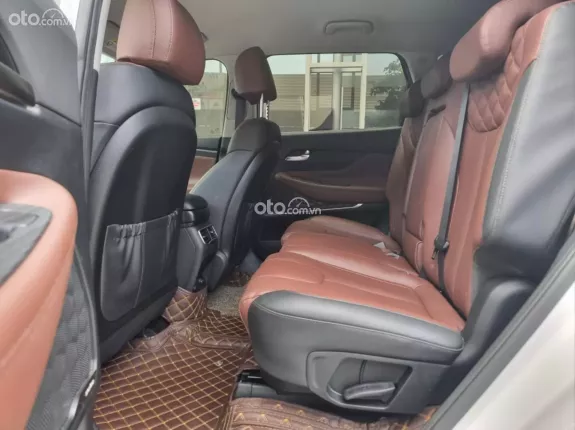 Hyundai Santa Fe 2.4L Xăng Tiêu chuẩn 2022 - Odo 3 vạn, cực đẹp, hỗ trợ góp