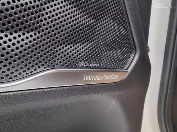 Hyundai Santa Fe 2.4L Xăng Tiêu chuẩn 2022 - Odo 3 vạn, cực đẹp, hỗ trợ góp