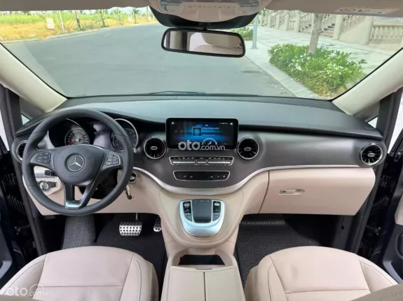 Mercedes-Benz V250 AMG 2020 - Mercedes V250 AMG 2020