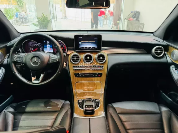 Mercedes-Benz GLC 250 2018 - 1 tỷ 155 triệu