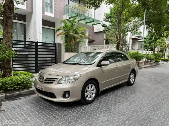 Toyota Corolla Altis 2013 - Xe chất giá tốt nhất