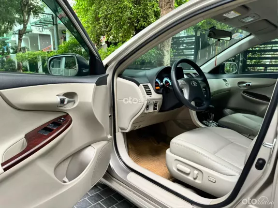 Toyota Corolla Altis 2013 - Xe chất giá tốt nhất