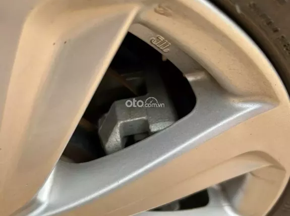 Toyota Vios 1.5G AT 2015 - Xe đẹp full lịch sử hãng