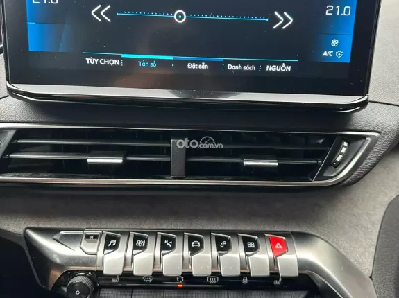 Peugeot 3008 GT 2022 - Peugeot GT siêu mới hơn 4 vạn km