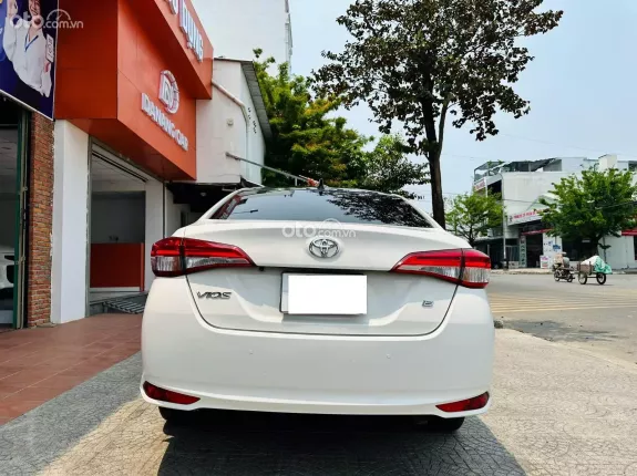 Toyota Vios 1.5 E CVT 2022 - Toyota Vios 1.5E CVT 2022