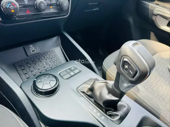 Ford Ranger XLT 2.0 4x4 AT 2023 - FORD RANGER XLT 2023 NEXT GEN SỐ TỰ ĐỘNG 2 CẦU