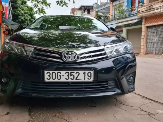 Toyota Corolla Altis 2018 - 485tr