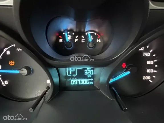 Ford Ranger XLS 2.2 4x2 AT 2016 - Giá bán 440 triệu