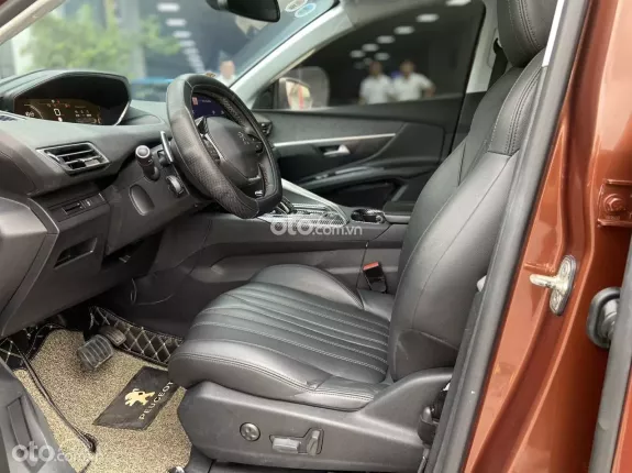 Peugeot 3008 2018 - Xe đẹp như mới, trang bị full option