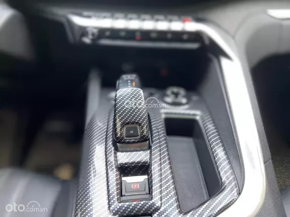 Peugeot 3008 2018 - Xe đẹp như mới, trang bị full option