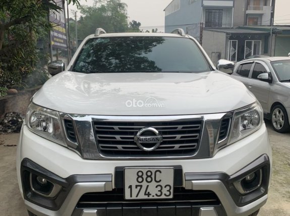 Nissan Navara EL premium r 2.5 AT 2019 - Gia đình cần bán gấp