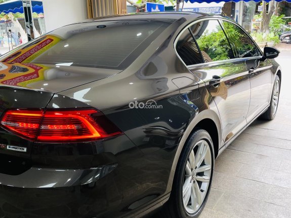 Volkswagen Passat BlueMotion 2017 - Xe 1 chủ mua mới từ đầu