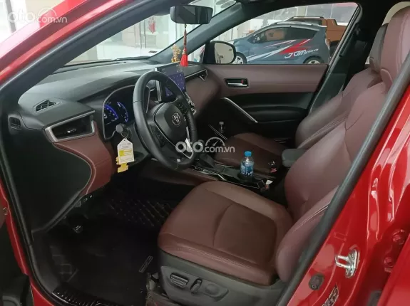 Toyota Corolla Cross 1.8 HV 2021 - Giá 820 triệu