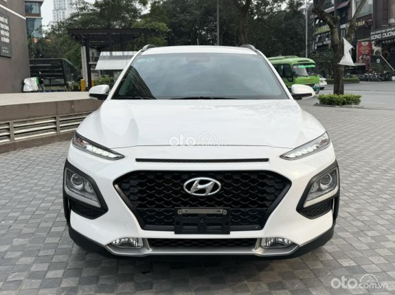 Hyundai Kona 2.0 AT Tiêu chuẩn 2021 - Bán Kona 2021 1 chủ từ đầu đi 2 vạn km siêu đẹp