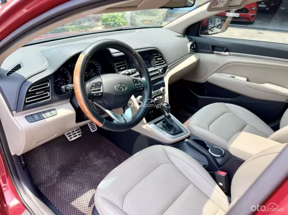 Hyundai Elantra   2.0 AT 2021 - Giá 495 TR
