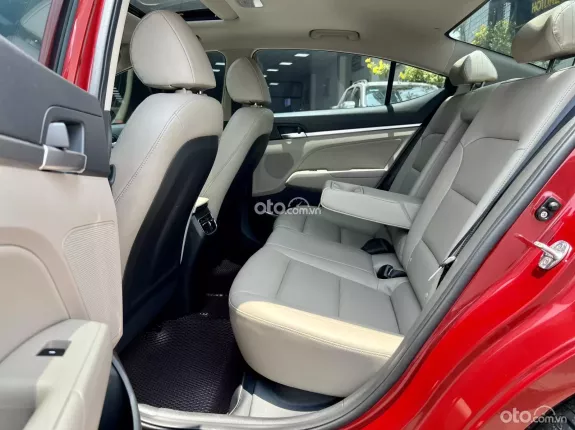 Hyundai Elantra   2.0 AT 2021 - Giá 495 TR