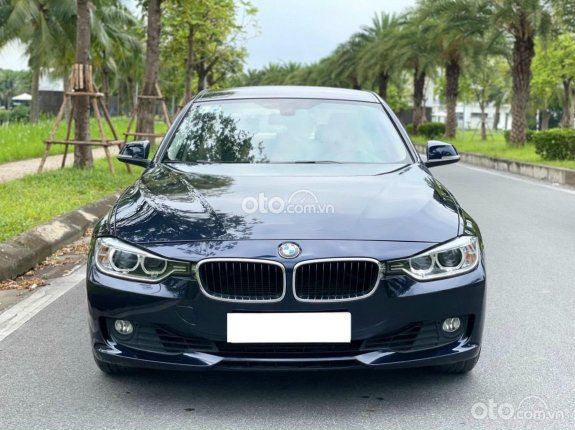 BMW 320i 2015 - Bán xe BMW 320i siêu chất