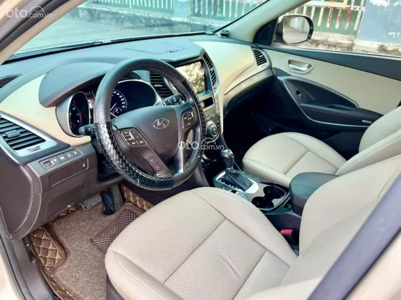 Hyundai Santa Fe 2.4L Xăng Đặc biệt 2018 - Giá 690 TR