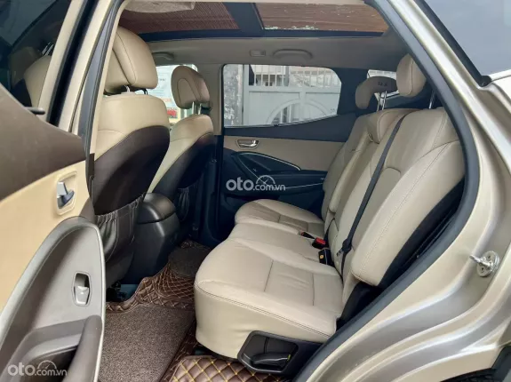 Hyundai Santa Fe 2.4L Xăng Đặc biệt 2018 - Giá 690 TR
