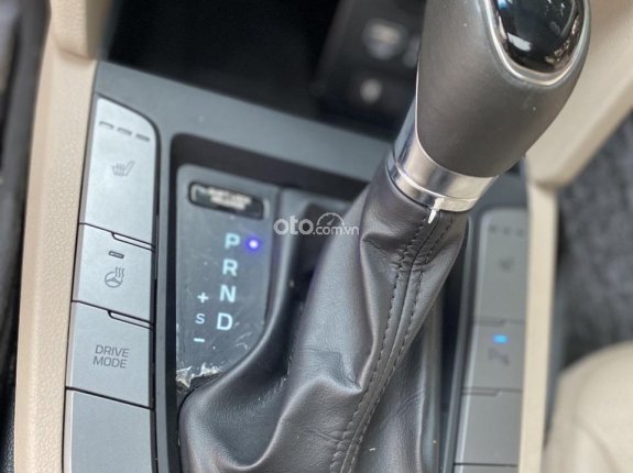 Hyundai Elantra   2.0 AT 2021 - Xe đẹp