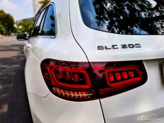 Mercedes-Benz GLC 200 2022 - Chạy được 21.000 miles