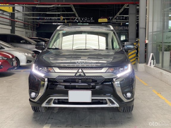 Mitsubishi Outlander 2.0 CVT Premium 2021 - Xe Gia Đình Sử Dụng - Chất Xe Đẹp Không Lỗi Nhỏ