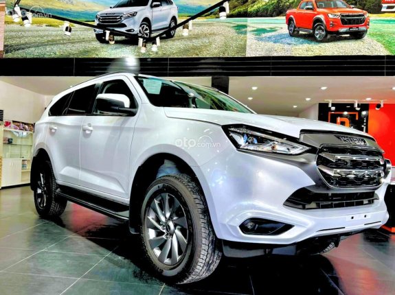 Isuzu mu-X B7 Plus 4x2 AT 2024 - Xe có sẵn giao ngay