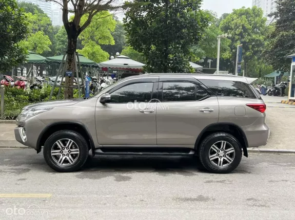 Toyota Fortuner 2.4G 4x2 AT  2019 - Xe nguyên bản, cam kết chất lượng