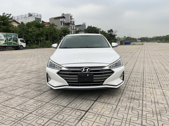 Hyundai Elantra 1.6 AT 2021 - Cần bán