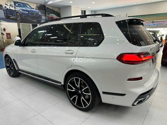 BMW X7 xDrive40i 2020 - Pure Excellence