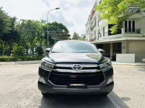 Toyota Innova 2.0V 2018 - Giá xe 595 triệu