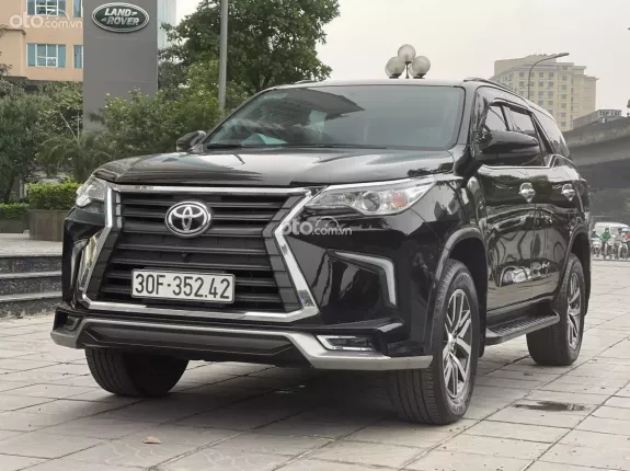 Toyota Fortuner 2.7 V 4X2 AT 2018 - GIÁ 765 TR