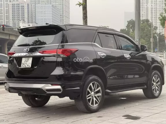 Toyota Fortuner 2.7 V 4X2 AT 2018 - GIÁ 765 TR