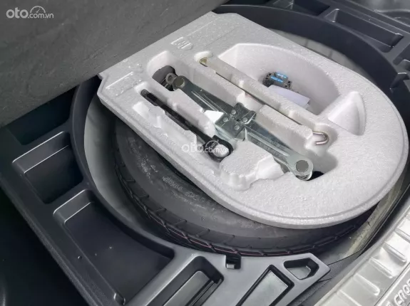 Toyota Corolla Cross 1.8 G 2022 - Biển Hà Nội