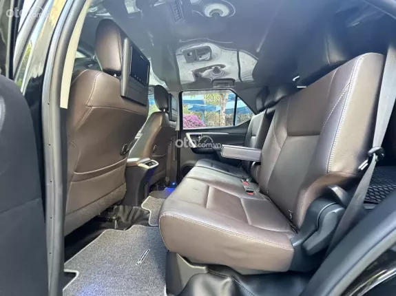 Toyota Fortuner 2.7 V 4X2 AT 2017 - MÁY XĂNG SỐ TỰ ĐỘNG - XE GIA ĐÌNH KHÔNG DỊCH VỤ - NỘI THẤT ZIN