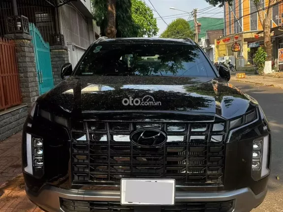 Hyundai Palisade Prestige 6 chỗ 2023 - Xe 1 chủ từ mới. Odo 4400km