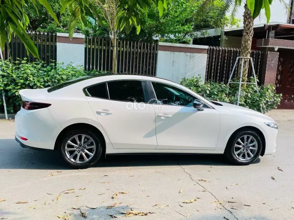 Mazda 3 Sedan 1.5L Luxury 2022 - Xe lướt, mới đi 1v2