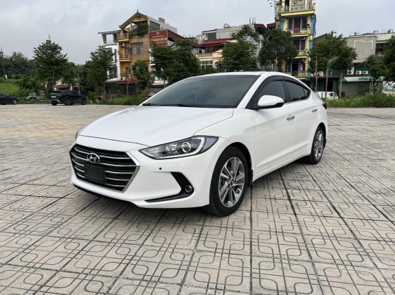 Hyundai Elantra   2.0 AT 2018 - Cần bán gấp
