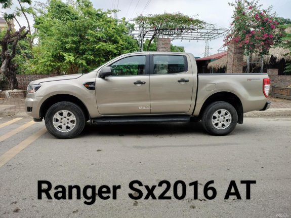 Ford Ranger XLS 2.2 4x2 AT 2016 - Xe đẹp không lỗi