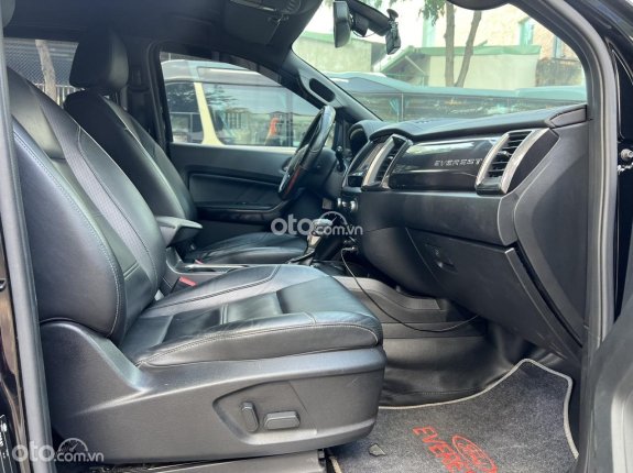 Ford Everest Titanium 2.0 AT 4x2 2020 - CHỦ ĐI GIỮ KỶ EVEREST TITANIUM 2020 BH 1 NĂM