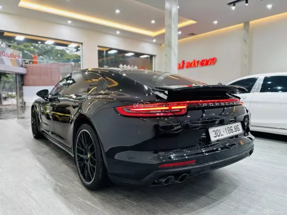 Porsche Panamera 2019 - 4 tỷ 550 triệu
