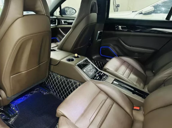 Porsche Panamera 2019 - 4 tỷ 550 triệu