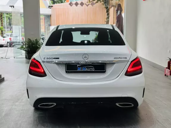 Mercedes-Benz C300 AMG First Edition 2019 - 1 tỷ 250 triệu