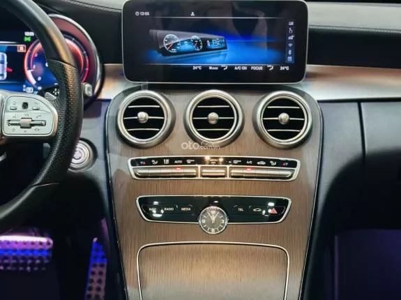 Mercedes-Benz C300 AMG First Edition 2019 - 1 tỷ 250 triệu