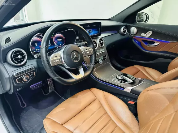 Mercedes-Benz C300 AMG First Edition 2019 - 1 tỷ 250 triệu