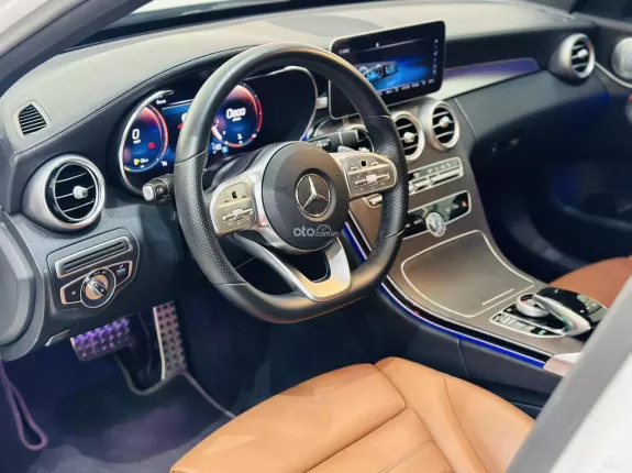 Mercedes-Benz C300 AMG First Edition 2019 - 1 tỷ 250 triệu
