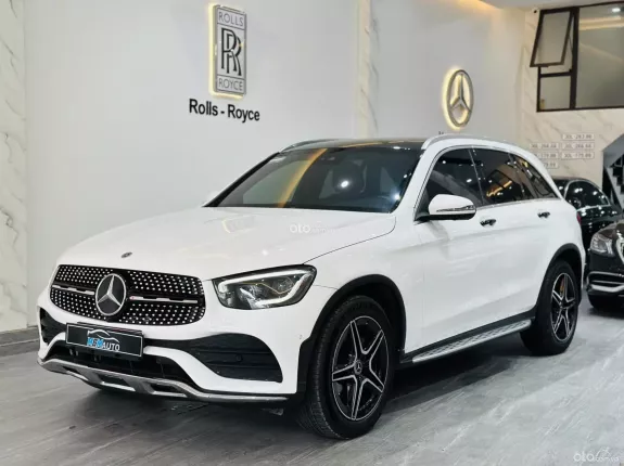 Mercedes-Benz GLC 300 4Matic 2022 - 2 tỷ 180 triệu