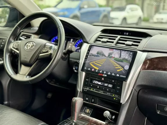 Toyota Camry 2.5Q 2016 - 670 triệu